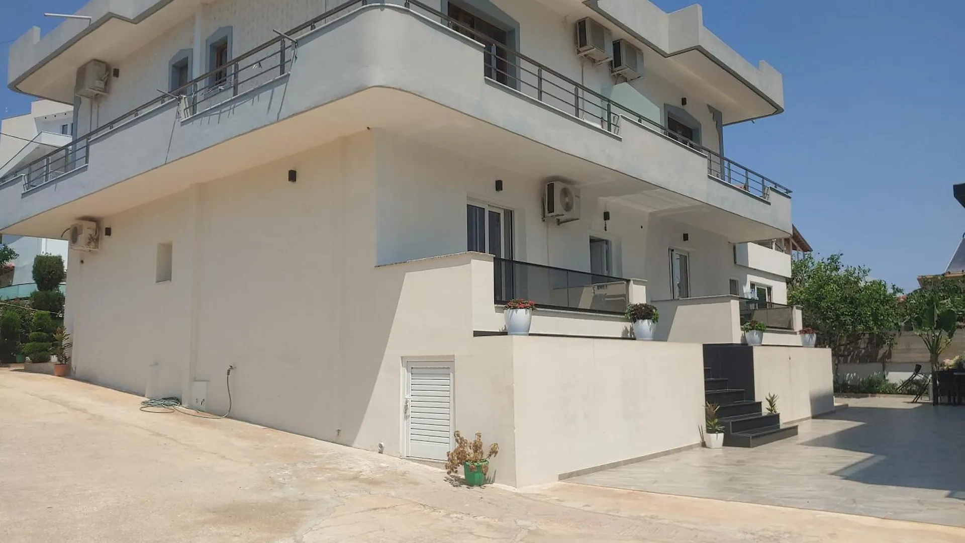 Hotel Villa Leonel Ksamil